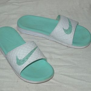 Great for around the pool